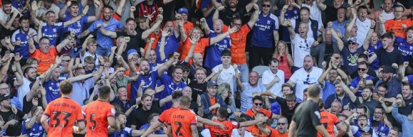 Dean Mitchell banner