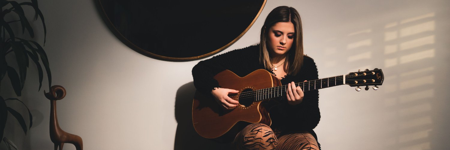 SophiaDion's profile banner image