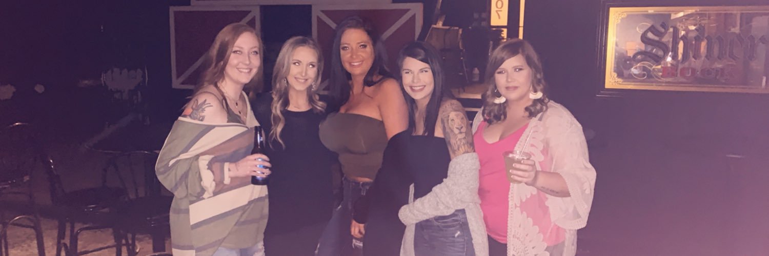 Lizzzybethhh's profile banner image