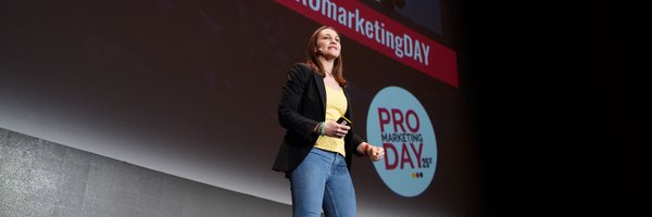 BeaMartinCalvo Profile Banner