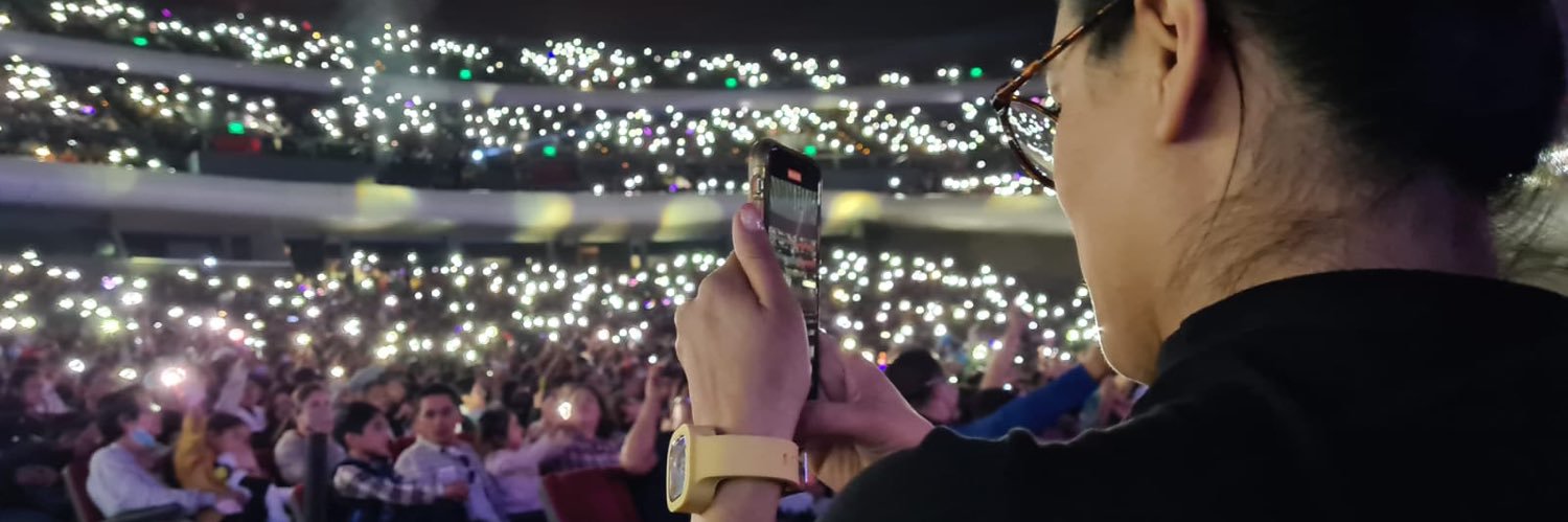 Alejandra Hernández banner