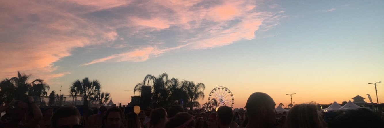 laney_parks's profile banner image