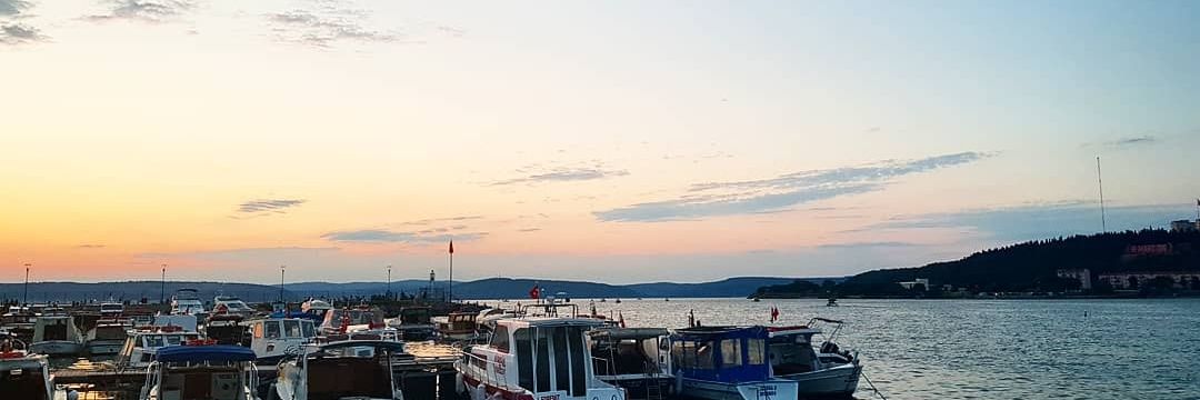 meririm's profile banner image