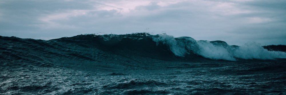 _knbea's profile banner image