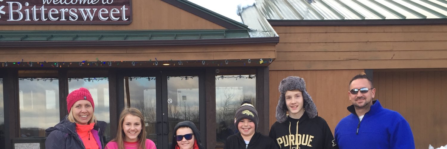 emmshipley's profile banner image