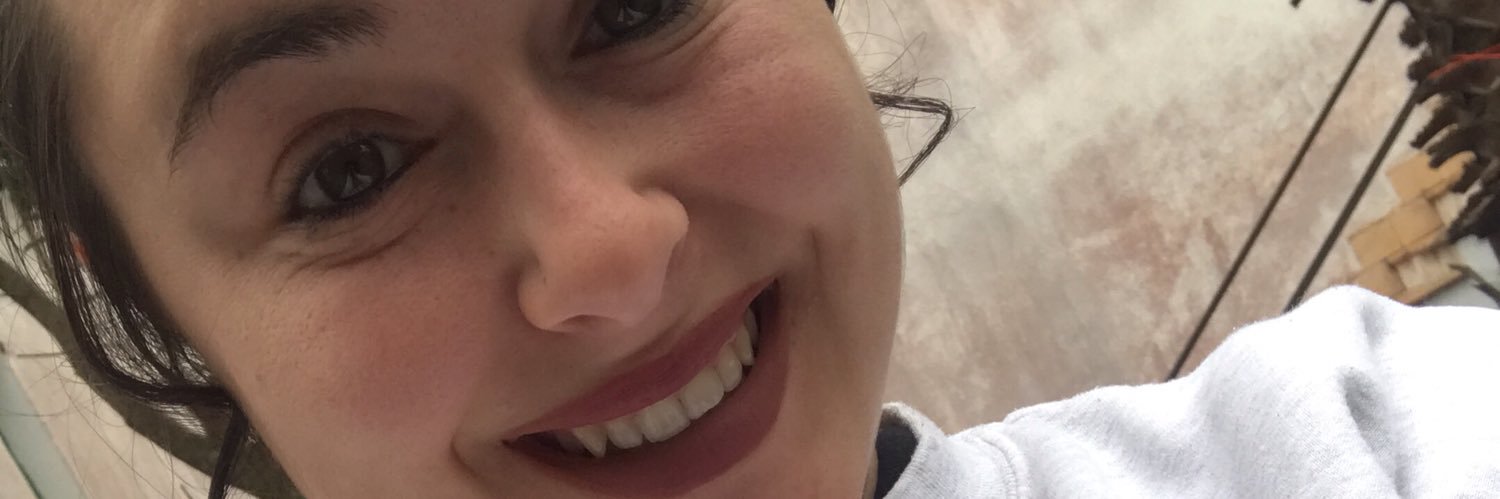 EvaaVazquez_'s profile banner image