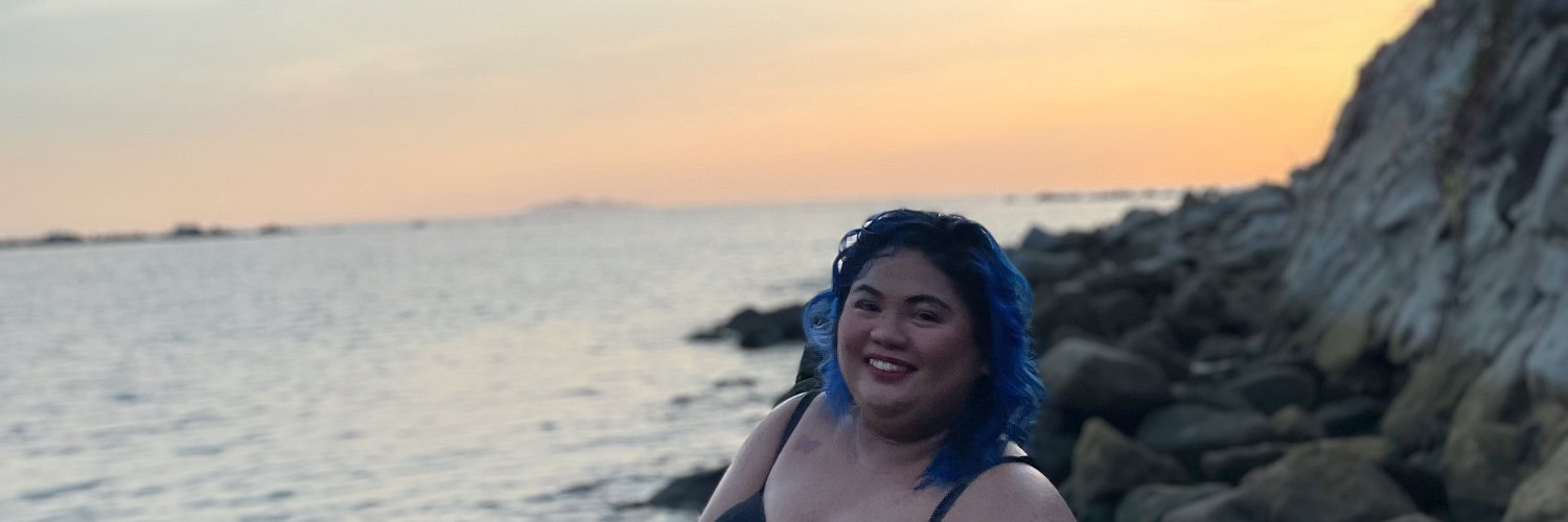 janinesale's profile banner image
