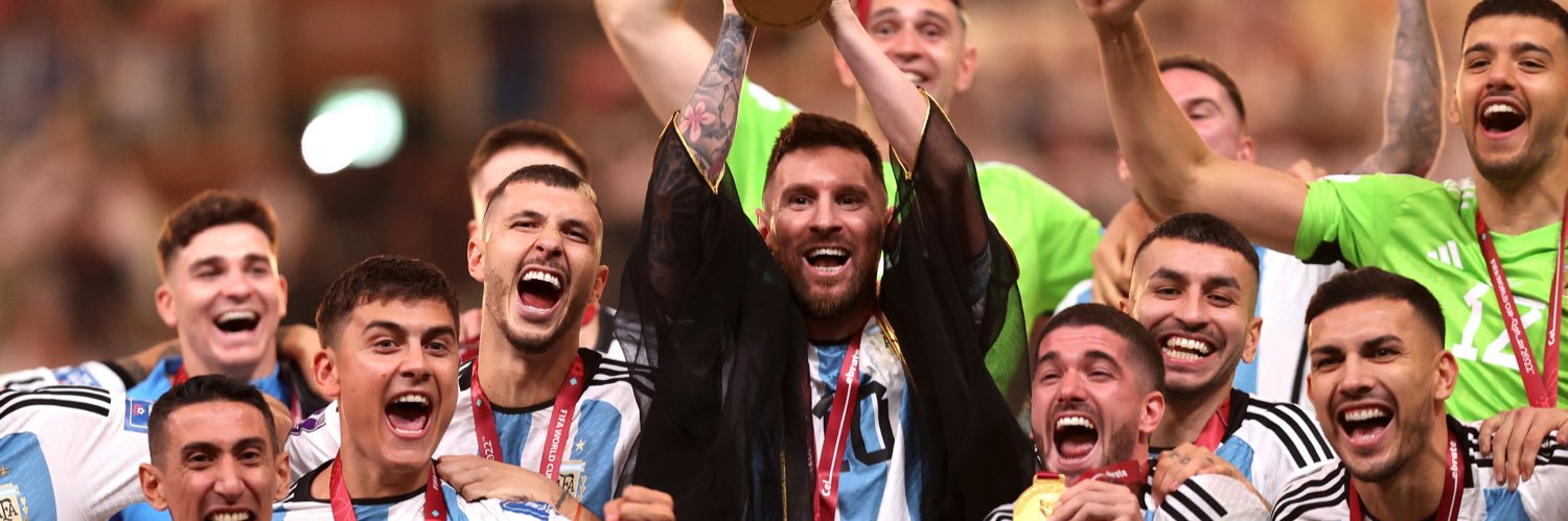 PiniDiaz's profile banner image