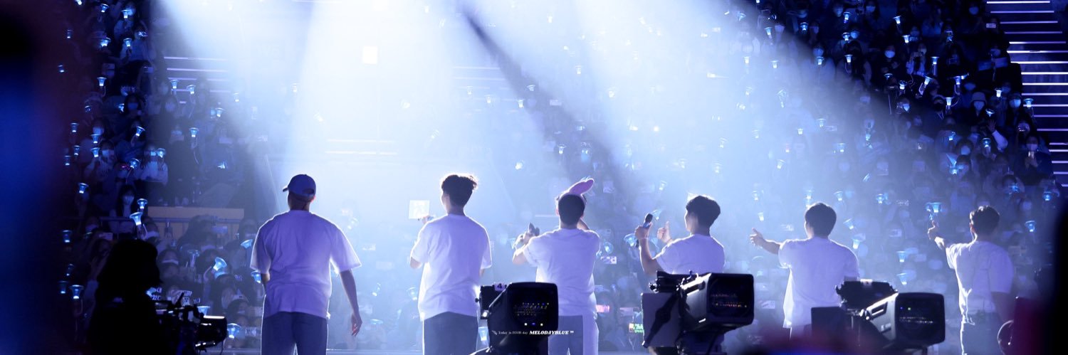 🌊낸비 Nanbie แนนบี้🪐's banner