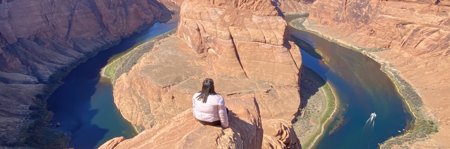 Aleeah_Danielle's profile banner image