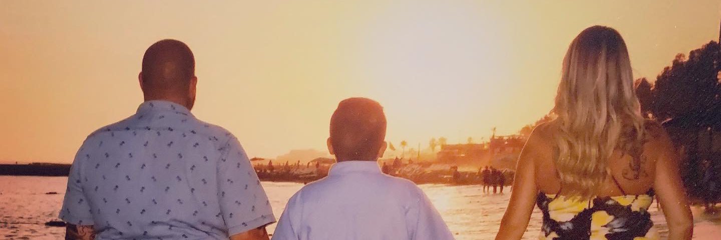 chellegav's profile banner image