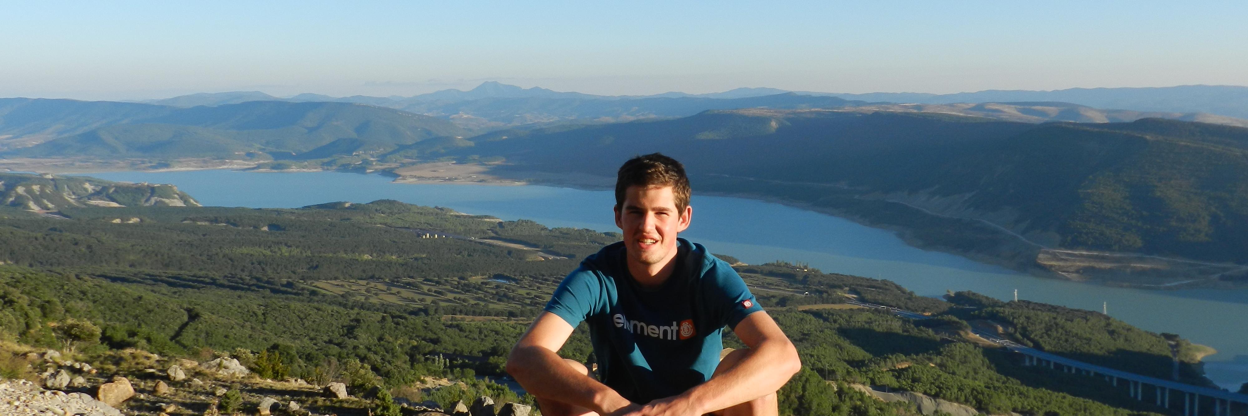 cesarini27's profile banner image