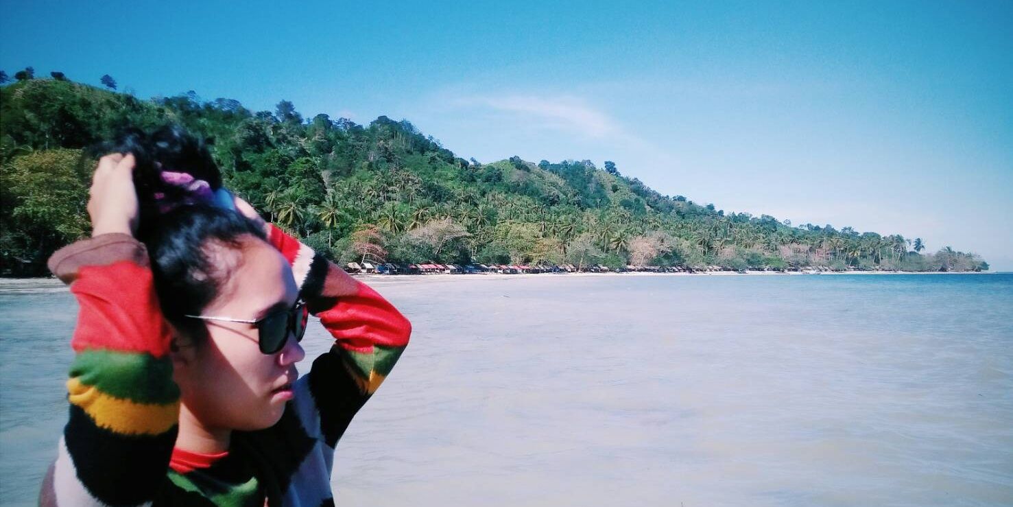 putriayl's profile banner image