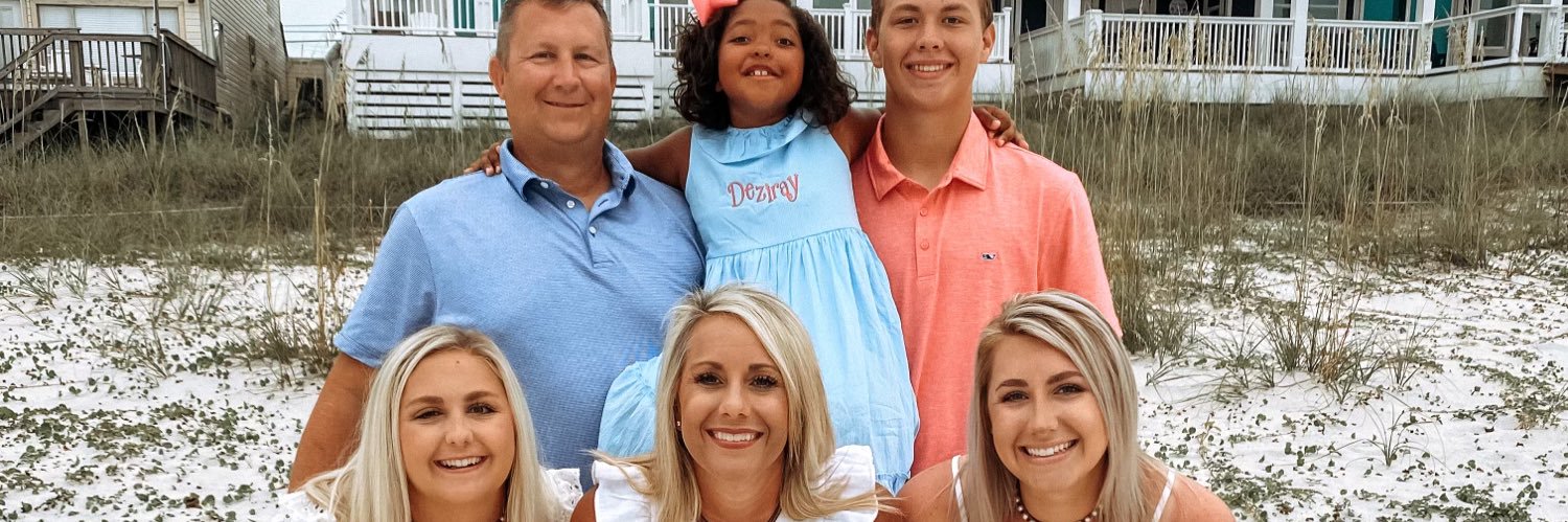 Shalyn Howe banner