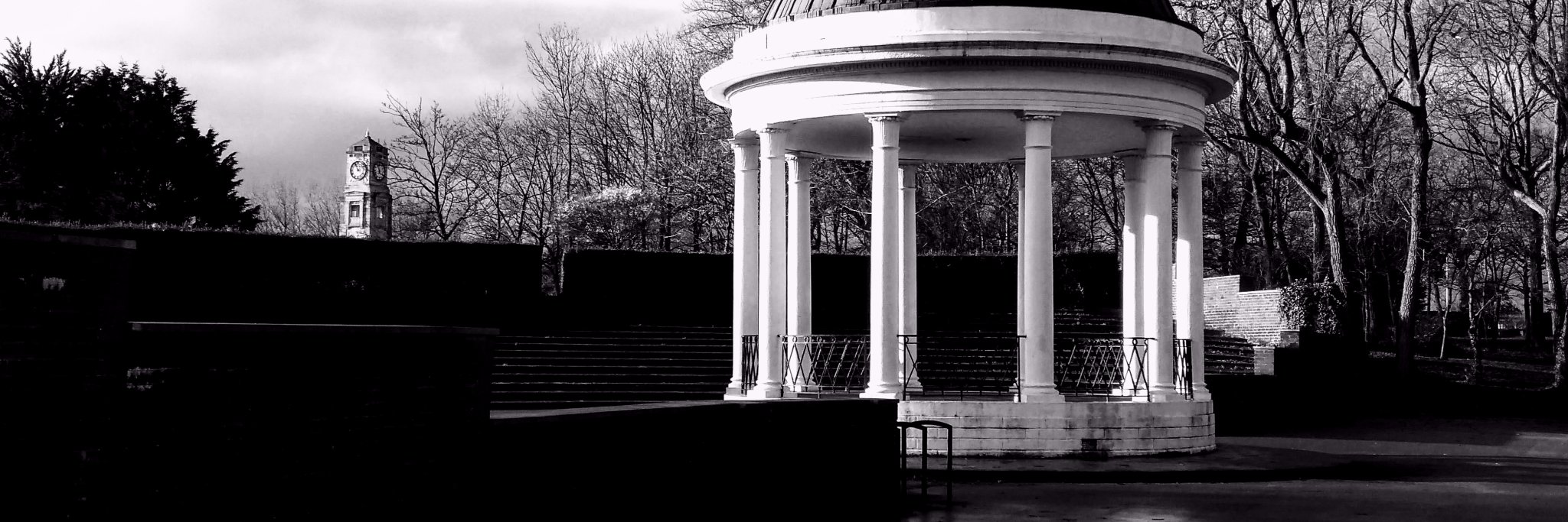 ElmslieBev's profile banner image