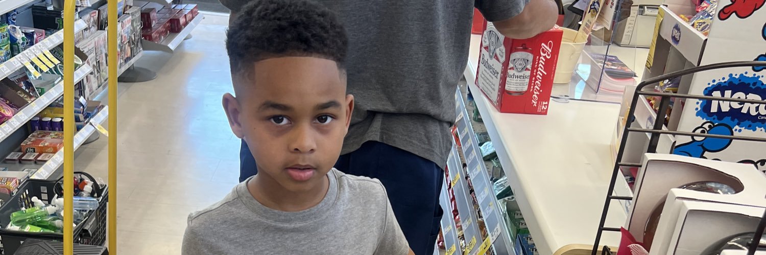 evpalmer_'s profile banner image