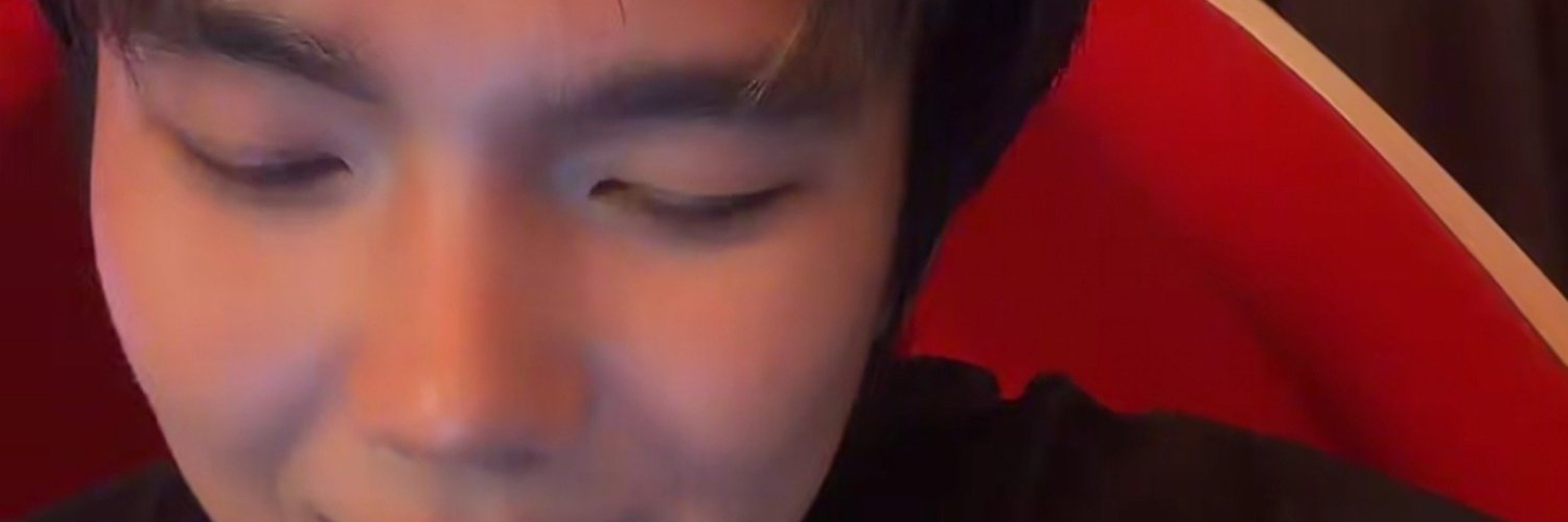 Adrianazuria49's profile banner image