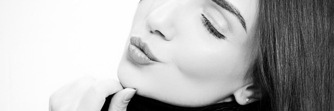 aalineavellar's profile banner image