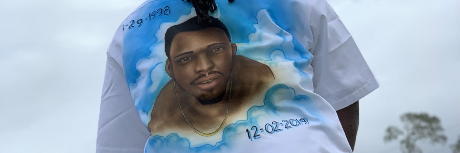 xRedChecks_'s profile banner image