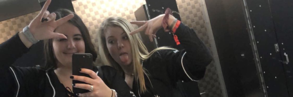Kari_shain's profile banner image