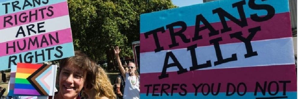 Rebecca del Tufo banner