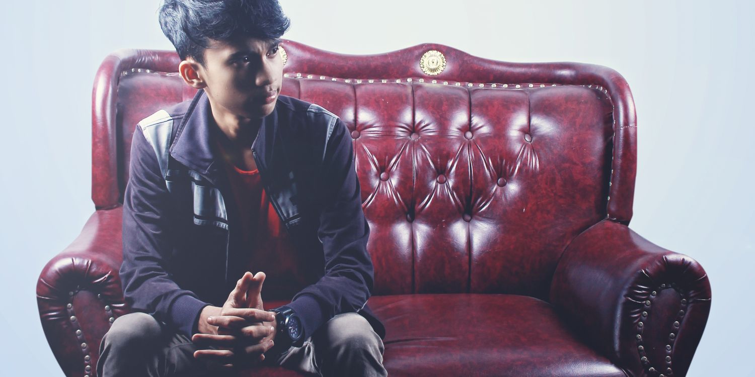 randhadf's profile banner image