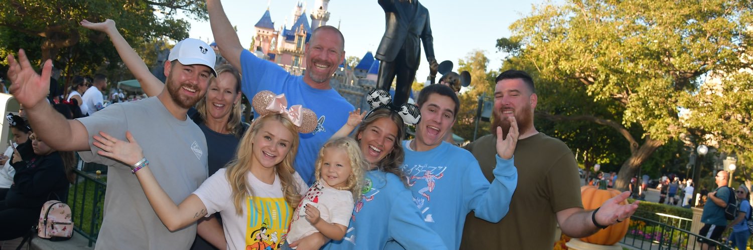 dawne_knapp's profile banner image