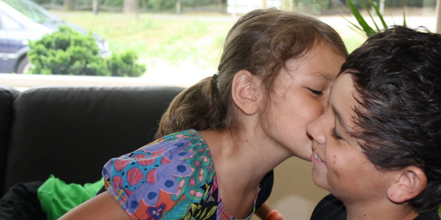 elisetinga's profile banner image