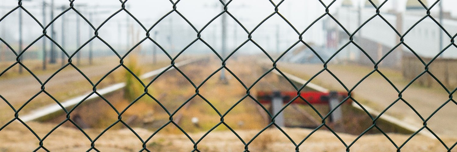 Leon Klaczynski banner