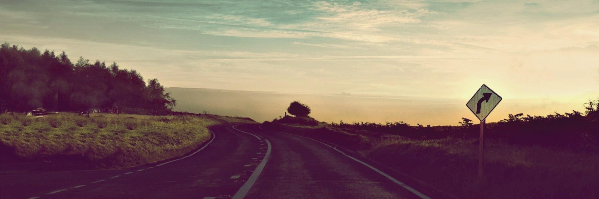 EmelyTam's profile banner image