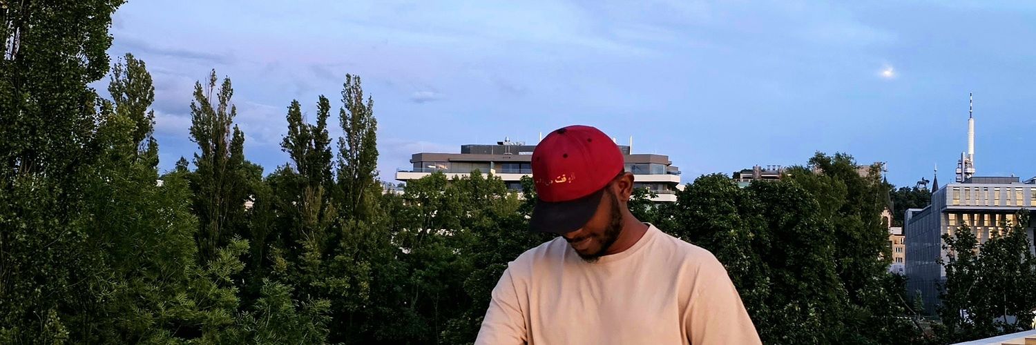 Qureishey's profile banner image