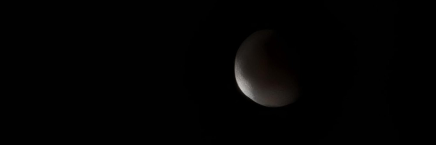 asauka's profile banner image
