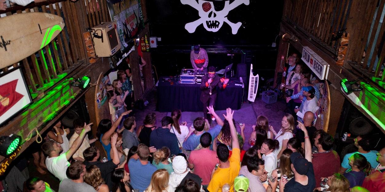 Captain Nick's Bar banner