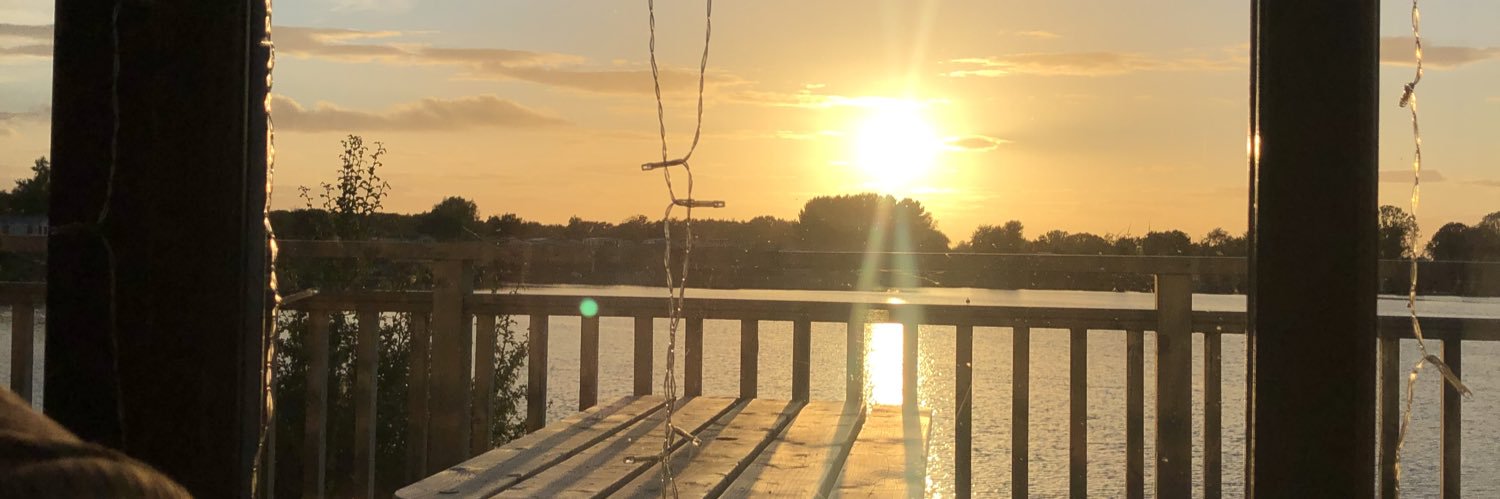 Amberormondroyd's profile banner image