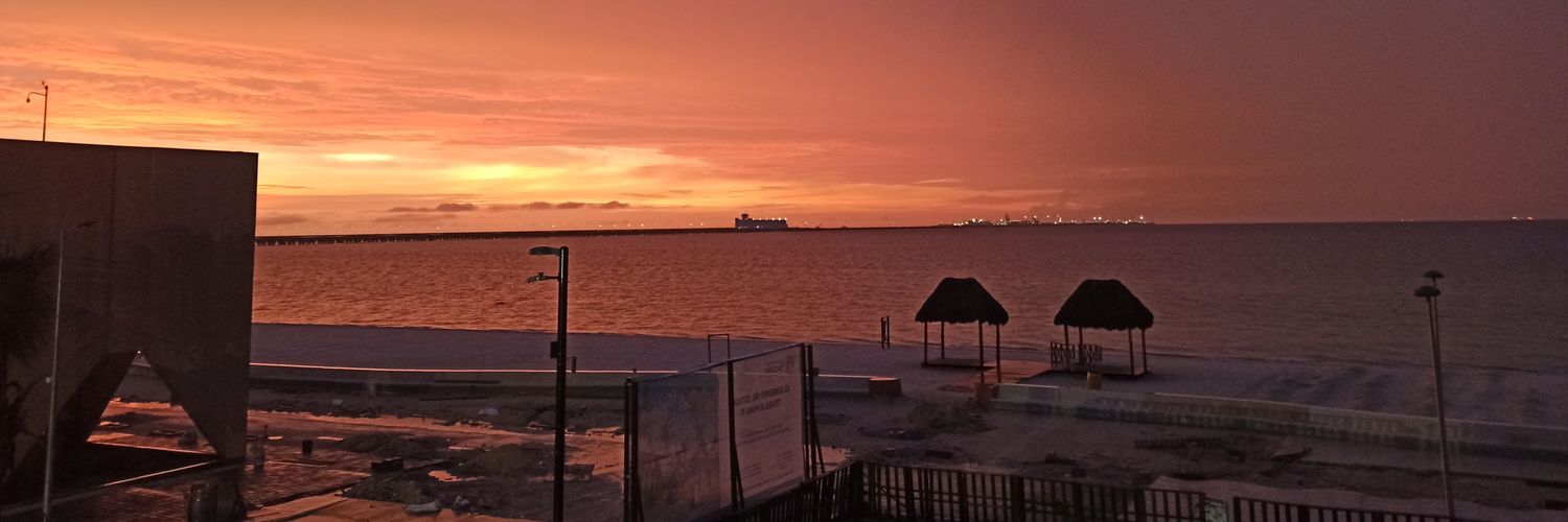 santicueuan's profile banner image