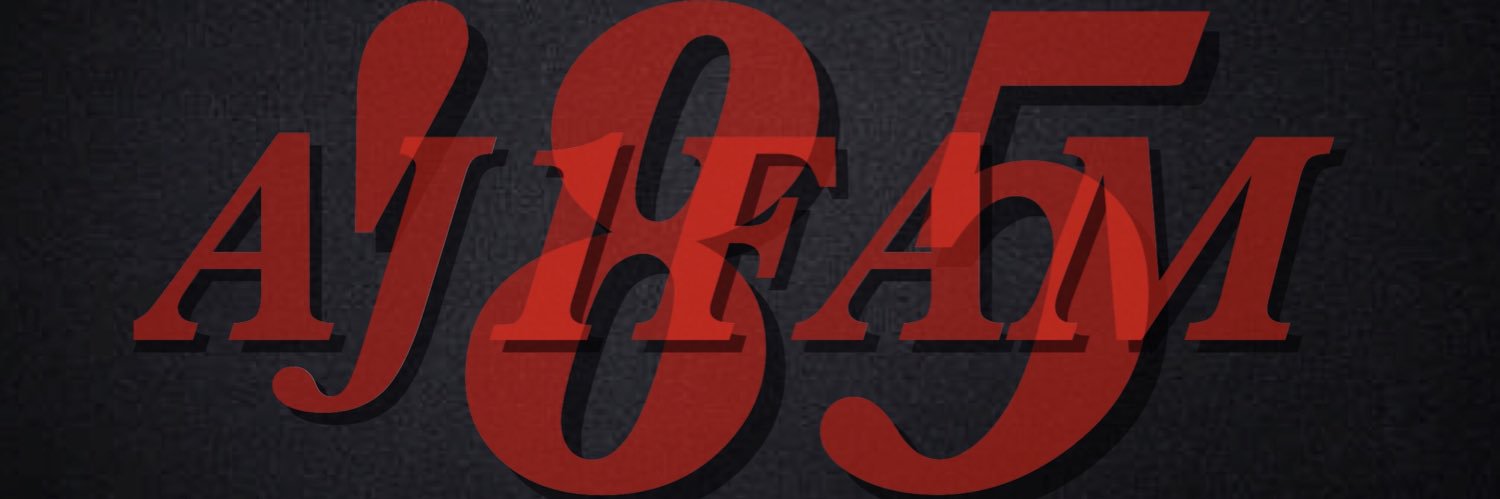 SNKR_TWITR's banner