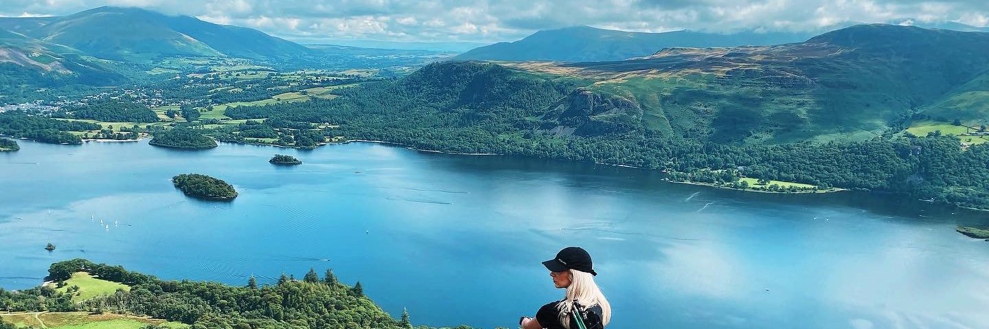 lauralaurajade's profile banner image
