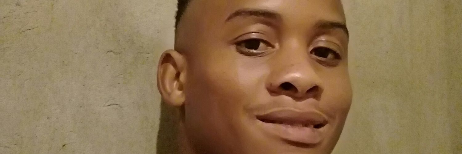 middolance's profile banner image
