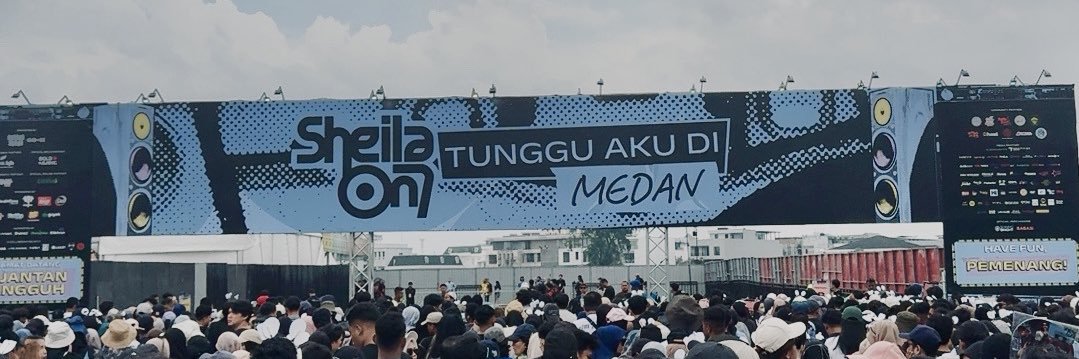 penypunch's profile banner image
