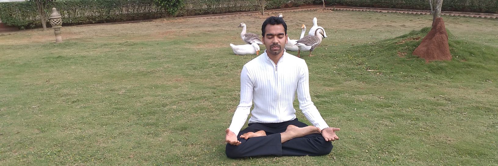 ashishdiwan52's profile banner image