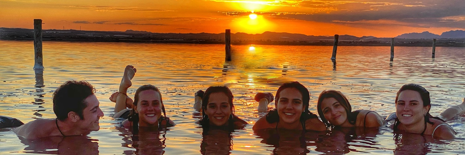 MeriJ96's profile banner image