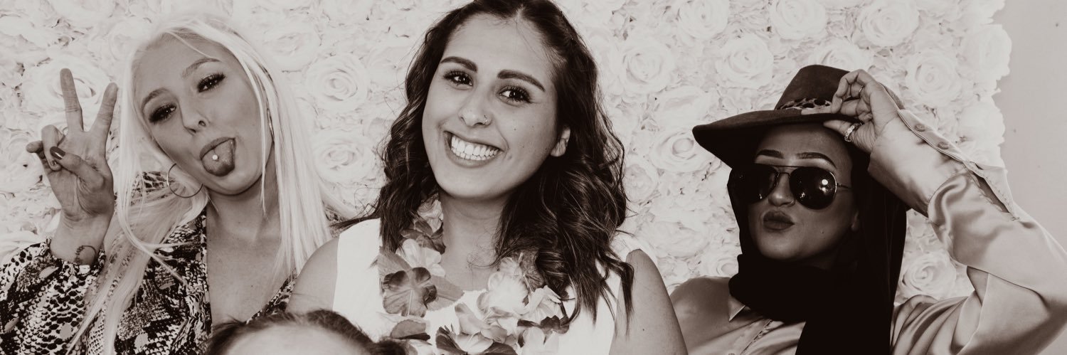 13_esha's profile banner image