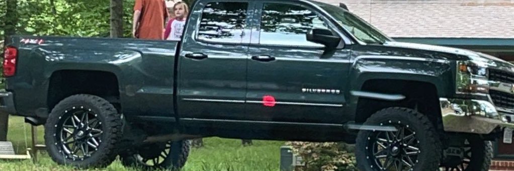 tbrooke15's profile banner image