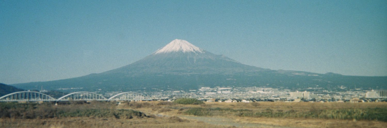 moon di☁️ banner