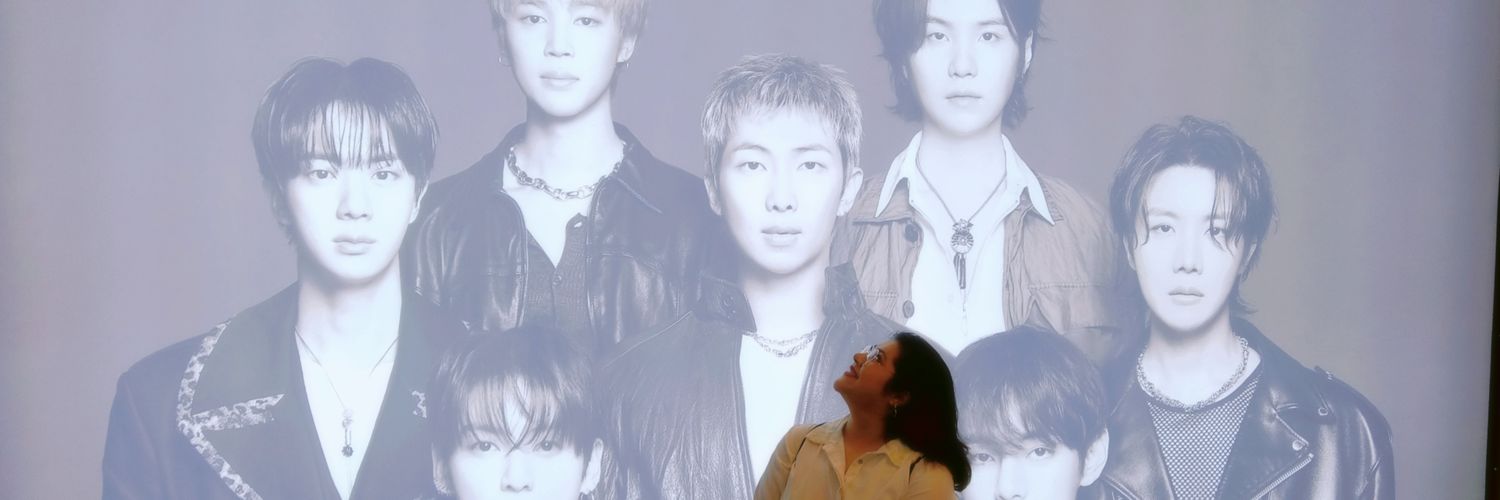 Gorgeous90s's profile banner image