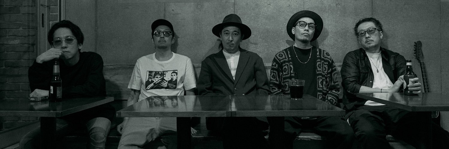 zonita1982's profile banner image