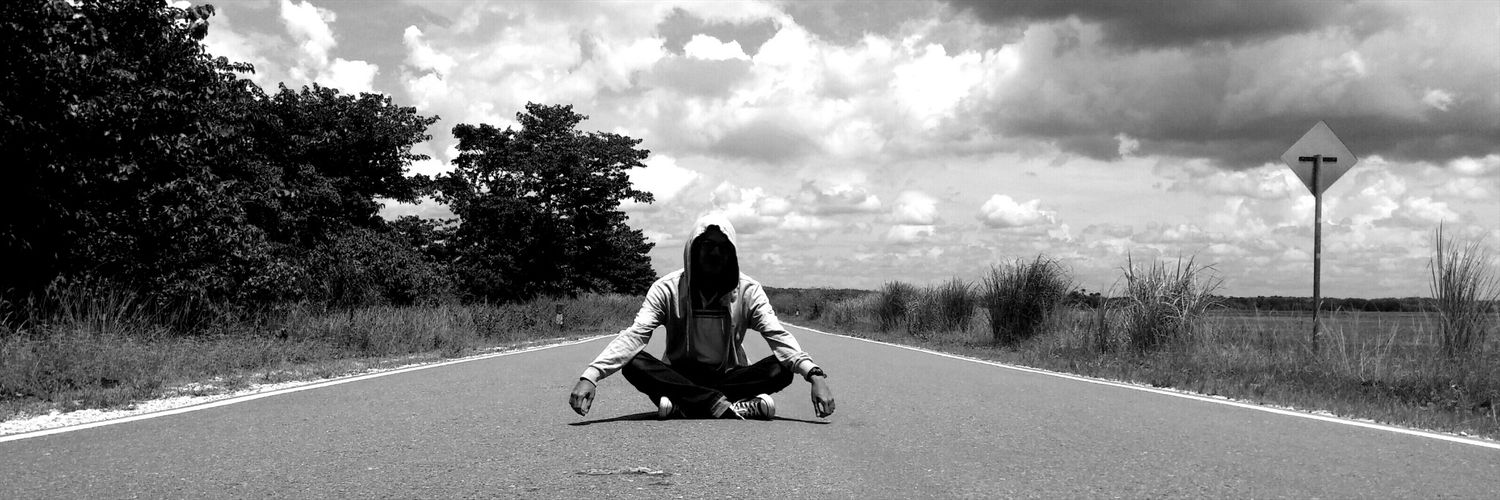 yusraan_'s profile banner image