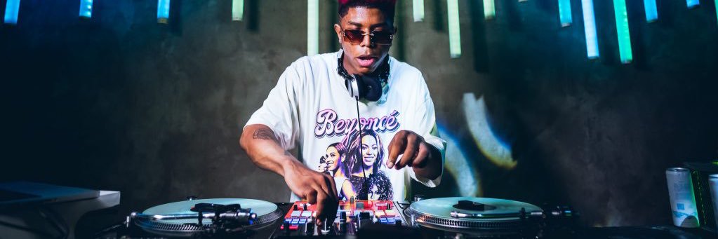 PINK JAY 🤴🏾 banner
