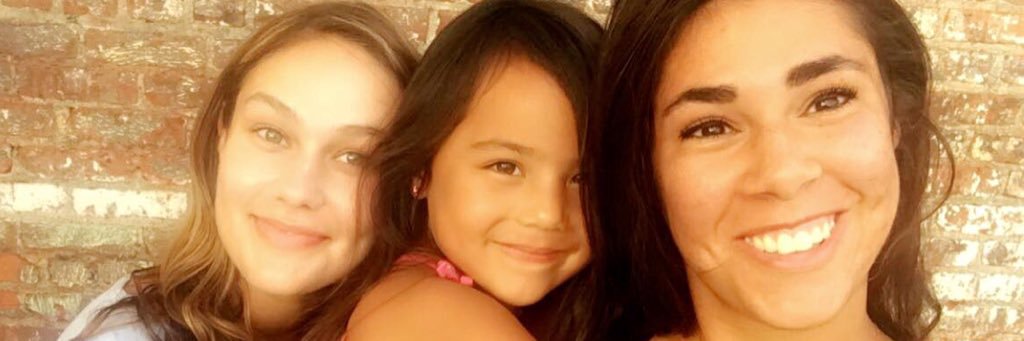 ally_lim's profile banner image