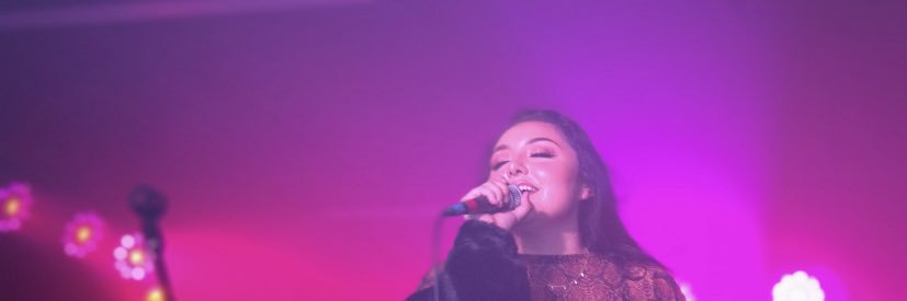 ErickaWebos's profile banner image
